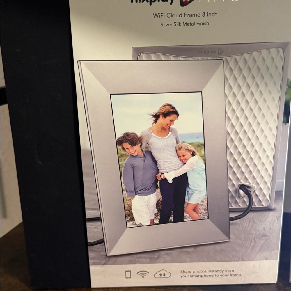 Silver WiFi Cloud Frame 8 Inch